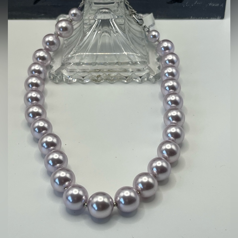 *Rare* ~ Lavender Pearl Necklace